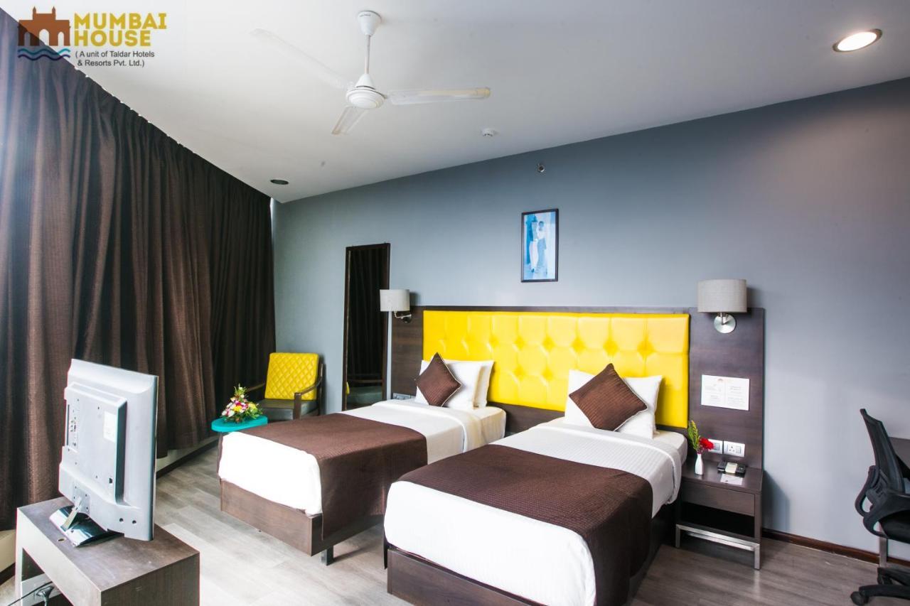 Hotel Mumbai House Airoli, Navi Mumbai Kültér fotó