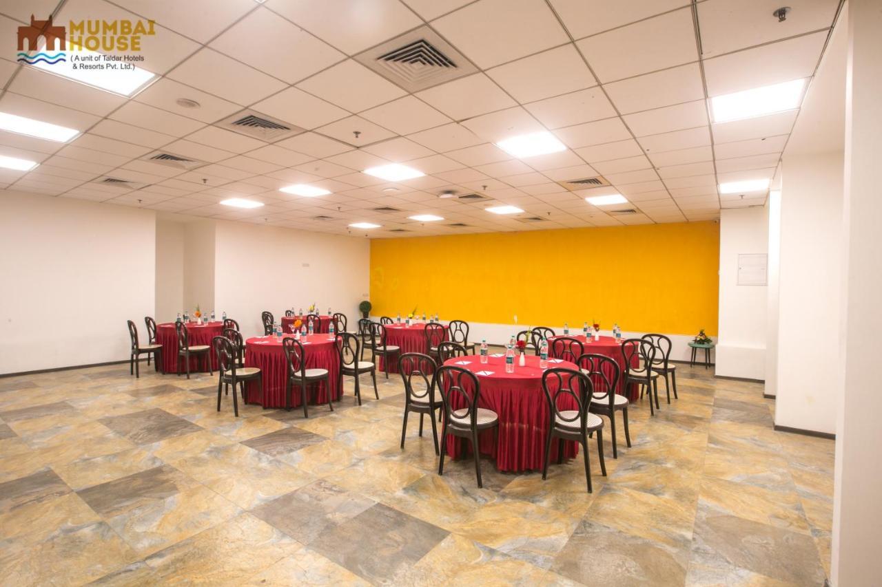 Hotel Mumbai House Airoli, Navi Mumbai Kültér fotó