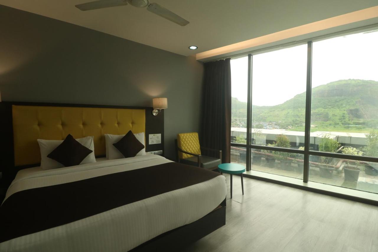 Hotel Mumbai House Airoli, Navi Mumbai Kültér fotó